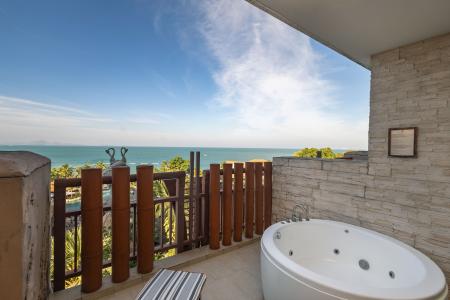 Отель Centara Grand Mirage Beach Resort в Наклуа - Таиланд