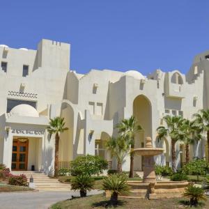 отель Le Royal Holiday Resort