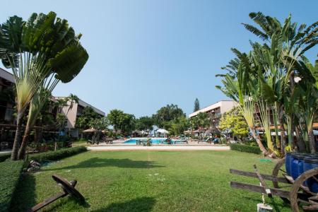 Отель Basaya Beach Hotel & Resort в Паттайя Бич Роад - Таиланд
