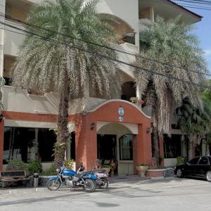 отель The Sala Pattaya