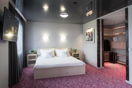 Отель Маринс Парк в Нижний Новгород - Россия