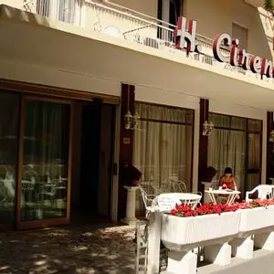 отель Hotel Cirene