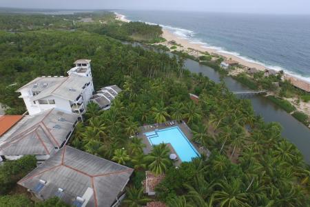 Отель Lagoon Paradise Beach Resort в Тангалле - Шри-Ланка