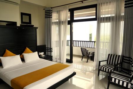 Отель Lagoon Paradise Beach Resort в Тангалле - Шри-Ланка