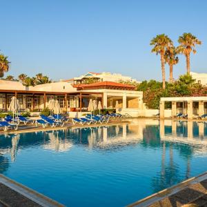 отель Annabelle Beach Resort