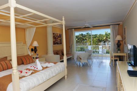 Luxury Bahia Principe Bouganville