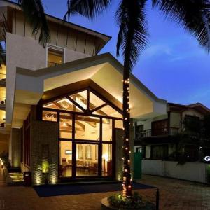 отель Golden Tulip Grand View Resort