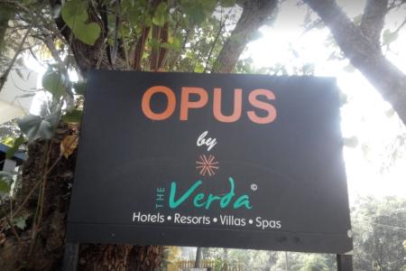 Отель Meraden Opus в Анджуна - Индия