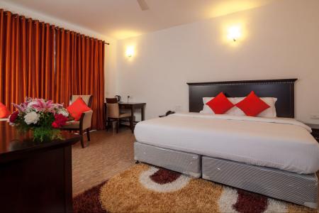 Отель Meraden Opus в Анджуна - Индия