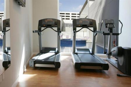 Отель Premier Inn Abu Dhabi Capital Centre в Абу Даби  Аль Айн - ОАЭ