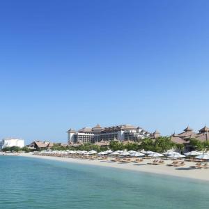 отель Anantara Dubai The Palm Resort