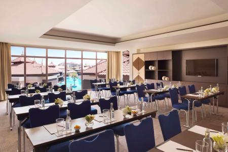 Отель Anantara Dubai The Palm Resort в Палм Джумейра - ОАЭ