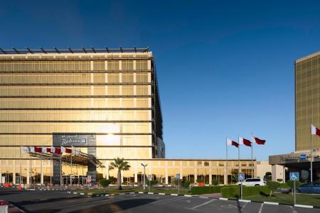 Отель Radisson Blu Hotel, Doha в Доха - Катар