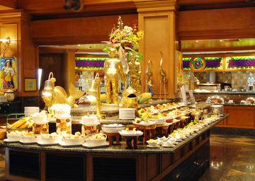 Отель Century Park в о. Лусон - Филиппины