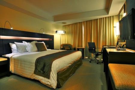 Отель Century Park в о. Лусон - Филиппины