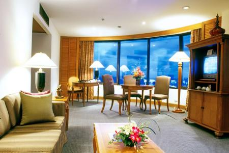 Отель Century Park Hotel в Ратчатхеви - Таиланд