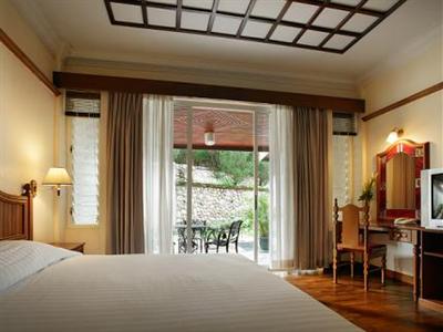 Отель Century Pines Resort в Камерон Хайленд - Малайзия