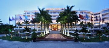 Отель Century Riverside в Хюэ - Вьетнам