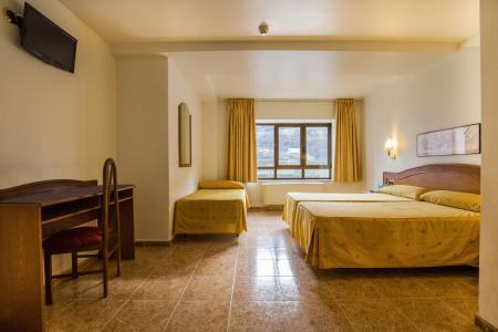 Отель Cervol в Андорра-ла-Велья - Андорра