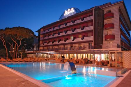 Отель Cesare Augustus в Лидо ди Езоло - Италия