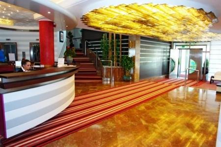 Отель Cesare Augustus в Лидо ди Езоло - Италия