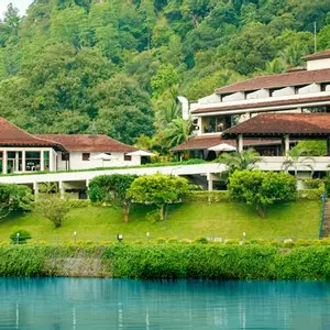 отель Cinnamon Citadel Kandy