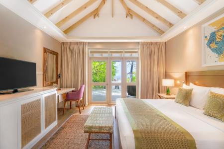 Отель Ellaidhoo Maldives by Cinnamon в Ари Атолл - Мальдивы