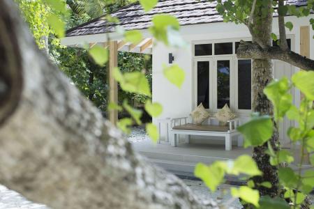 Отель Ellaidhoo Maldives by Cinnamon в Ари Атолл - Мальдивы