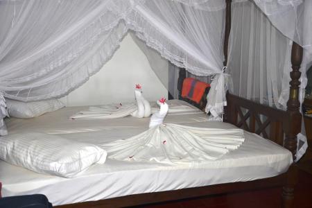 Отель Sri Gemunu Beach Resort в Унаватуна - Шри-Ланка