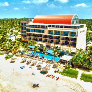 отель Lavanga Resort & Spa