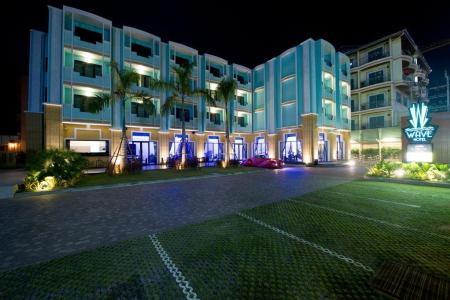 Отель Wave Hotel в Паттайя Бич Роад - Таиланд