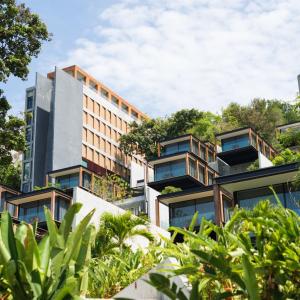 отель The Naka Phuket