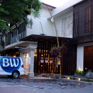 отель Best Western Kuta Villa