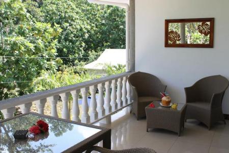 Отель La Digue Self-Catering Apartments в о. Ла Диг - Сейшелы