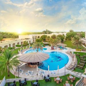 отель Al Ain Rotana
