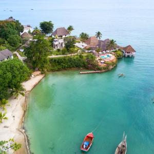 отель Chuini Zanzibar Beach Lodge