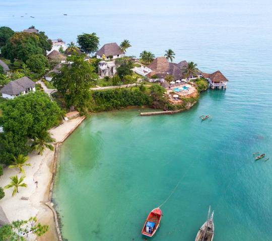 отель Chuini Zanzibar Beach Lodge