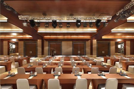 Отель Sheraton Shenzhou Peninsula Resort  в о. Хайнань - Китай