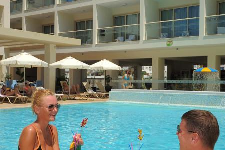 Отель Nelia Gardens в Айя-Напа - Кипр