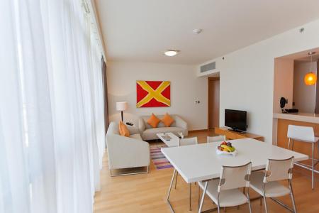 Отель ibis Abu Dhabi Gate в Абу Даби  Аль Айн - ОАЭ