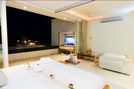 Отель Code в пляж Маенам - Таиланд