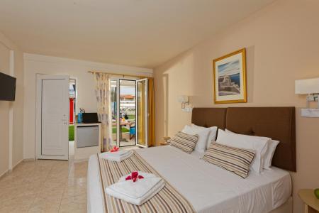Отель Philoxenia Hotel Malia в о. Крит-Ираклион - Греция