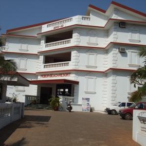 отель Mobor Beach Resort