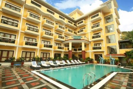 Отель De Alturas Resort в Кандолим - Индия