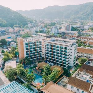 отель The Beach Heights Resort