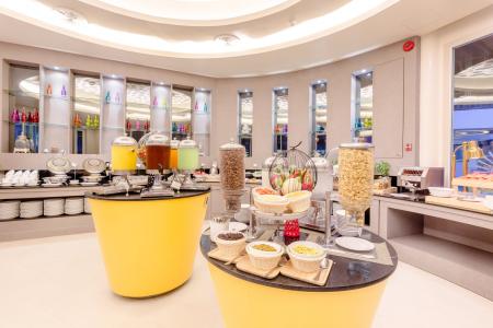 Отель The Beach Heights Resort в пляж Ката - Таиланд