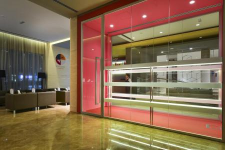 Отель 72 Hotel в Шарджа - ОАЭ