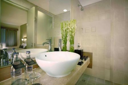 Отель Hotel Neo Jelantik в Кута - Индонезия