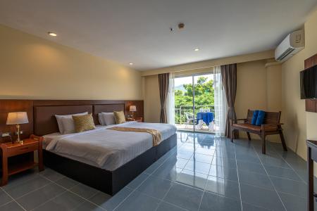 Отель Blue Beach Grand Resort And Spa в Чалонг Бэй - Таиланд