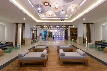 Отель Blue Beach Grand Resort And Spa в Чалонг Бэй - Таиланд